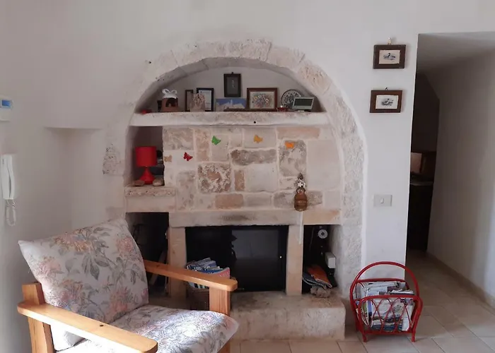 Trulli Sotto La Cupa 公寓